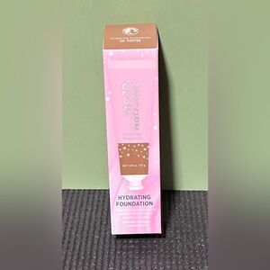 Unicorn Glow Hydrating Foundation 09 Toffee